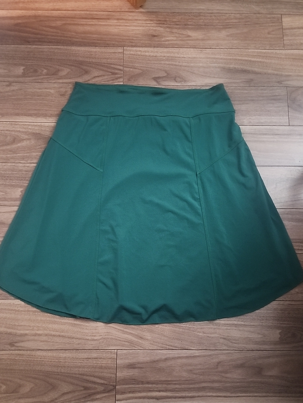 2/$10🔥 Bold Green A-Line Skirt - Flowy And Elegant
